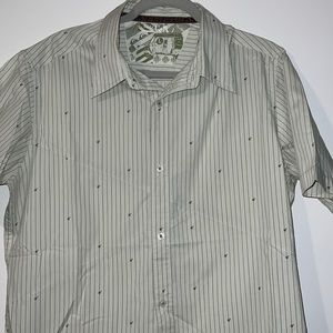 Men’s Quiksilver button down shirt